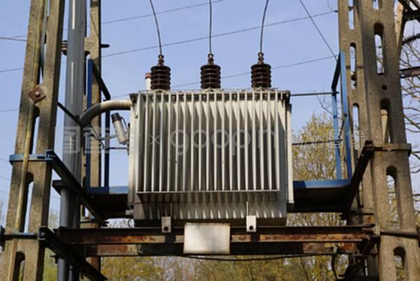 變頻器 現(xiàn)代工業(yè)與生活的節(jié)能調(diào)速核心